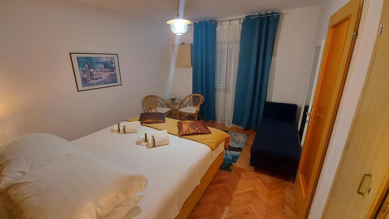 Hotel House Lanterna Pag Pag Town Camera foto